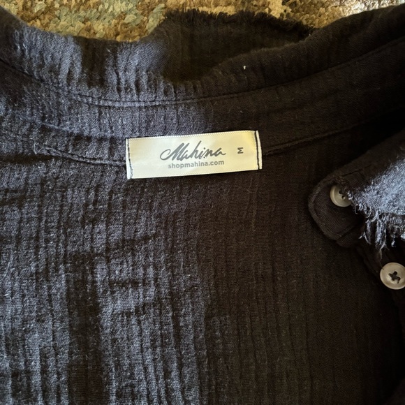 Breezy Button Up 🦋 - Picture 2 of 5